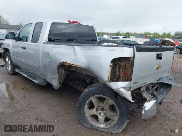 2011 Chevrolet Silverado 1500 LT with VIN 1GCRCSE00BZ235080, listed as a IAAI auction lot 42181793 with 208,625 mi miles and . Bid and sale history available at DreamBid. Image 3.