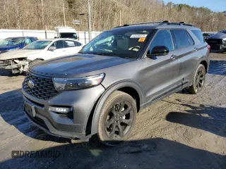 2023 Ford Explorer ST-Line with VIN 1FMSK8KH1PGA46700, listed as a Copart auction lot 42696075 with 33,707 mi miles and Salvage title. Bid and sale history available at DreamBid. Image 1.