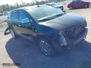 2009 Lincoln MKX with VIN 2LMDU68C29BJ05870, listed as a IAAI auction lot 41732538 with 94,227 mi miles. Bid and sale history available at carsss.com. Image 1.