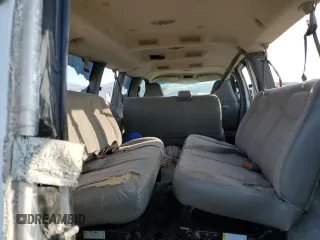 2006 Chevrolet Express Passenger with VIN 1GAHG39U461274433, listed as a Copart auction lot 82622414 with 206,975 mi miles and Clean title. Bid and sale history available at DreamBid. Image 11.