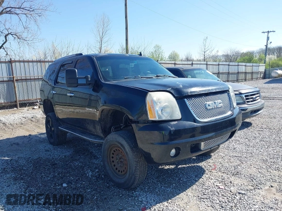 2008 GMC Yukon Denali z VIN 1GKFK63888J136525, wystawiony jako IAAI lot #41975399 z przebiegiem 210 624 mil mil oraz . Historia ofert i sprzedaży dostępna na DreamBid. Obrazek 1.