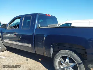 2012 Chevrolet Silverado 1500 LT with VIN 1GCRCSE01CZ169382, listed as a IAAI auction lot 41291794 with 153,202 mi miles. Bid and sale history available at carsss.com. Image 14.