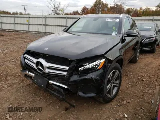 2019 Mercedes-Benz GLC with VIN WDC0G4KB5KV178228, listed as a Copart auction lot 64436882 with 20,711 mi miles. Bid and sale history available at carsss.com. Image 2.