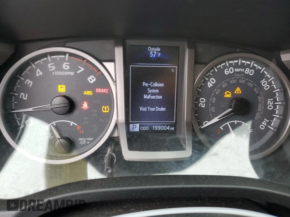 2018 Toyota Tacoma SR5 with VIN 5TFAZ5CN8JX071079, listed as a Copart auction lot 46641965 with 199,004 mi miles and Clean Title. Bid and sale history available at DreamBid. Image 9.