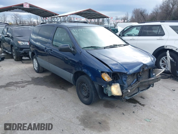 2003 Toyota Sienna LE with VIN 4T3ZF13C83U544926, listed as a IAAI auction lot 41745539 with 184,517 mi miles and . Bid and sale history available at carsss.com. Image 1.