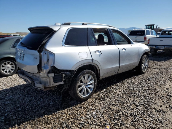 2016 Volvo XC90 T6 Momentum with VIN YV4A22PK1G1062185, listed as a Copart auction lot 53988805 with 129,571 mi miles and Salvage title. Bid and sale history available at DreamBid. Image 3.