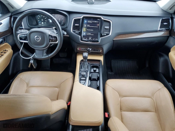 2016 Volvo XC90 T6 Momentum with VIN YV4A22PK7G1077337, listed as a Copart auction lot 49328645 with 164,357 mi miles and Clean Title. Bid and sale history available at carsss.com. Image 8.