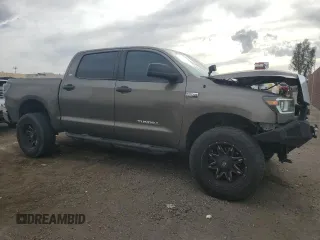 2008 Toyota Tundra z VIN 5TFDV54108X037362, wystawiony jako Copart lot #53732435 z przebiegiem 199 711 mil mil oraz Szkoda całkowita • Salvage title. Historia ofert i sprzedaży dostępna na DreamBid. Obrazek 4.