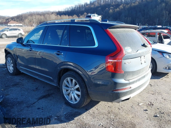 2019 Volvo XC90 Momentum with VIN YV4A22PK6K1495557, listed as a IAAI auction lot 41053269 with 58,828 mi miles. Bid and sale history available at carsss.com. Image 3.