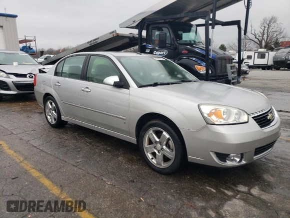2006 Chevrolet Malibu LTZ with VIN 1G1ZU53836F278898, listed as a Copart auction lot 82387014 with 64,978 mi miles and Salvage Title. Bid and sale history available at DreamBid. Image 4.