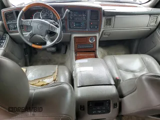 2003 Cadillac Escalade z VIN 1GYEK63N03R217374, wystawiony jako Copart lot #58380765 z przebiegiem 212 454 mil mil oraz Szkoda całkowita • Salvage title. Historia ofert i sprzedaży dostępna na DreamBid. Obrazek 8.