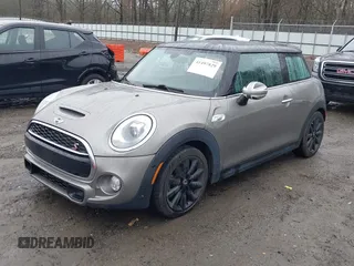 2018 MINI Hardtop Cooper S with VIN WMWXP7C59J2A47723, listed as a IAAI auction lot 41497829 with 31,461 mi miles and . Bid and sale history available at DreamBid. Image 19.