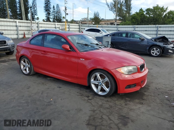 2009 BMW 1 Series 135i with VIN WBAUC73559VK95229, listed as a Copart auction lot 55657105 with 130,207 mi miles and Clean Title. Bid and sale history available at carsss.com. Image 4.