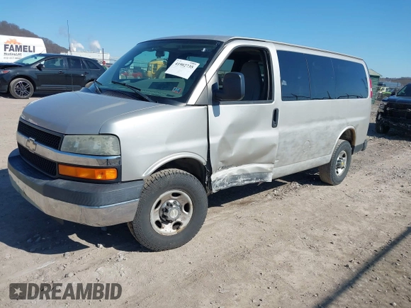 2006 Chevrolet Express Passenger с VIN 1GAHG35U961270030, выставлен на аукционе IAAI как лот 41902735 с пробегом 163 367 миль миль и . История ставок и продаж доступна на DreamBid. Изображение 2.