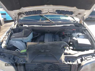 2002 BMW X5 3.0i with VIN 5UXFA53552LP28490, listed as a IAAI auction lot 42120379 with 137,272 mi miles. Bid and sale history available at carsss.com. Image 10.