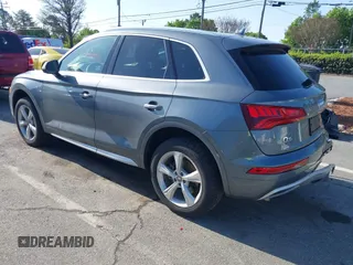 2020 Audi Q5 Premium with VIN WA1ANAFY2L2067095, listed as a IAAI auction lot 41929682 with 56,780 mi miles and . Bid and sale history available at DreamBid. Image 3.