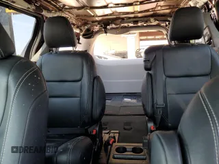 2020 Toyota Sienna SE with VIN 5TDXZ3DC4LS030663, listed as a Copart auction lot 60213385 with 51,633 mi miles and Salvage title. Bid and sale history available at DreamBid. Image 10.