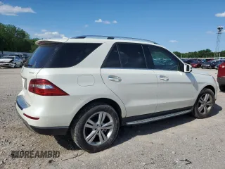 2013 Mercedes-Benz M 350 z VIN 4JGDA2EB5DA150900, wystawiony jako Copart lot #53835195 z przebiegiem 123 411 mil mil oraz Szkoda całkowita • Salvage title. Historia ofert i sprzedaży dostępna na DreamBid. Obrazek 3.