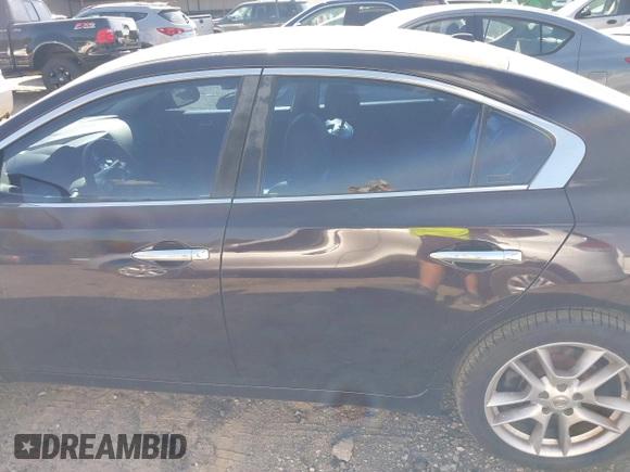 2010 Nissan Maxima SV with VIN 1N4AA5AP4AC850777, listed as a IAAI auction lot 42051922 with 232,757 mi miles and . Bid and sale history available at DreamBid. Image 15.