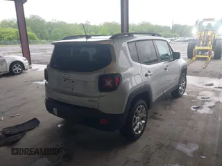 2017 Jeep Renegade Altitude z VIN ZACCJBBB3HPE49084, wystawiony jako IAAI lot #42247035 z przebiegiem 167 421 mil mil oraz . Historia ofert i sprzedaży dostępna na DreamBid. Obrazek 4.
