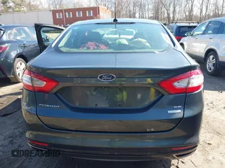 2015 Ford Fusion SE with VIN 3FA6P0H92FR100897, listed as a IAAI auction lot 41870271 with 195,182 mi miles and . Bid and sale history available at DreamBid. Image 16.