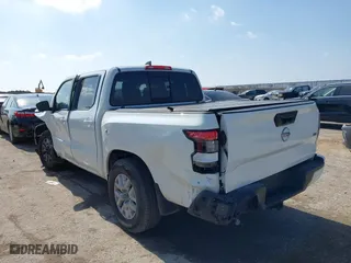 2022 Nissan Frontier SV with VIN 1N6ED1EJXNN693314, listed as a IAAI auction lot 41518020 with 52,565 mi miles. Bid and sale history available at carsss.com. Image 3.