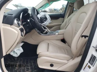 2022 Mercedes-Benz GLC 300 with VIN W1N0G8EB8NV352072, listed as a Copart auction lot 46617695 with 32,124 mi miles and Salvage Title. Bid and sale history available at DreamBid. Image 7.