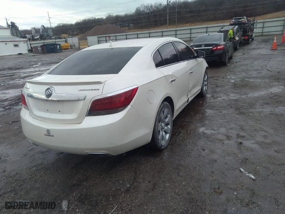 2012 Buick LaCrosse Leather with VIN 1G4GC5E32CF218413, listed as a IAAI auction lot 41747477 with 135,978 mi miles. Bid and sale history available at carsss.com. Image 4.