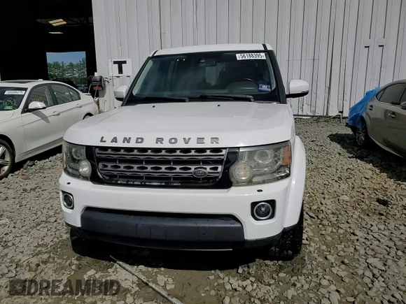 2016 Land Rover LR4 HSE with VIN SALAG2V68GA801524, listed as a Copart auction lot 56188395 with 110,778 mi miles and Salvage title. Bid and sale history available at DreamBid. Image 14.