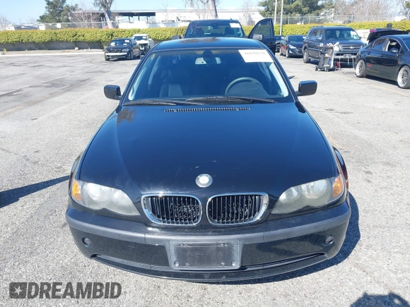 2004 BMW 3 Series 325i with VIN WBAET37444NJ44065, listed as a IAAI auction lot 41830178 with 91,037 mi miles and . Bid and sale history available at DreamBid. Image 12.