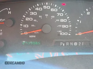 2002 Ford F-250 XL with VIN 1FTNX20L12EA24787, listed as a IAAI auction lot 41412810 with 273,908 mi miles and . Bid and sale history available at DreamBid. Image 7.