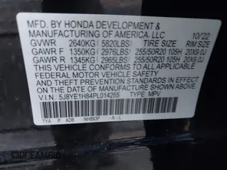 2023 Acura MDX w/Advance Package with VIN 5J8YE1H84PL014255, listed as a IAAI auction lot 41824386 with 17,158 mi miles. Bid and sale history available at carsss.com. Image 9.