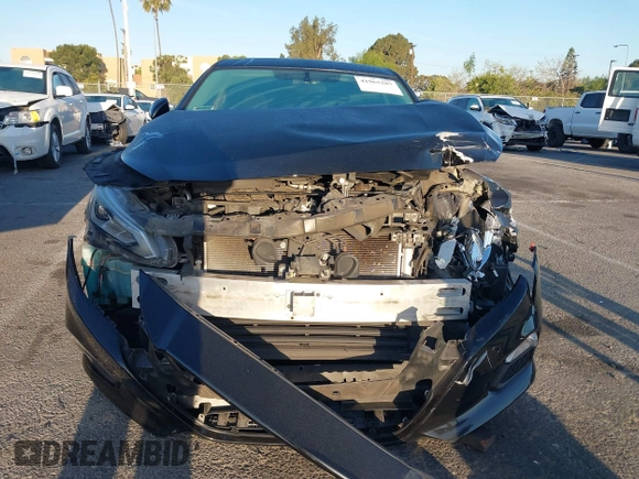 2019 Nissan Altima 2.5 SR with VIN 1N4BL4CV1KC170308, listed as a IAAI auction lot 41965287 with 115,595 mi miles. Bid and sale history available at carsss.com. Image 12.