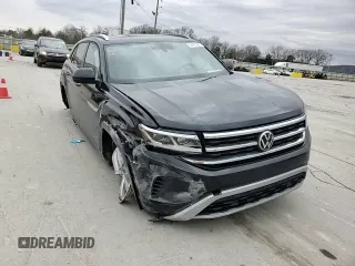 2021 Volkswagen Atlas SE with VIN 1V2KC2CA2MC227967, listed as a Copart auction lot 48423525 with 53,126 mi miles and Salvage title. Bid and sale history available at DreamBid. Image 12.
