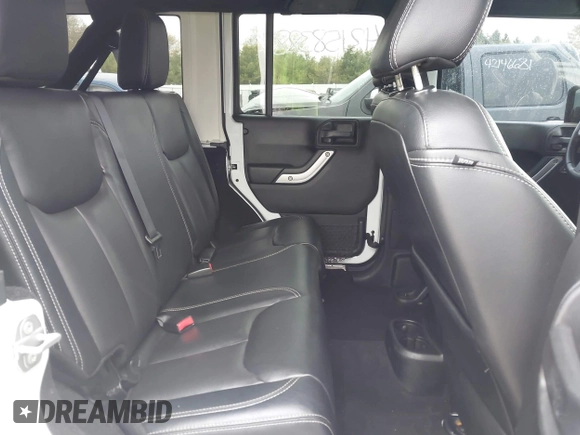 2016 Jeep Wrangler Unlimited Sahara с VIN 1C4HJWEG8GL345391, выставлен на аукционе IAAI как лот 42158328 с пробегом 61 020 миль миль и . История ставок и продаж доступна на DreamBid. Изображение 8.