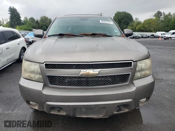2011 Chevrolet Suburban LT with VIN 1GNSKJE33BR115659, listed as a Copart auction lot 68954724 with 149,867 mi miles and Clean Title. Bid and sale history available at carsss.com. Image 5.