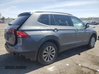 2020 Volkswagen Tiguan S z VIN 3VV1B7AX8LM053566, wystawiony jako Copart lot #53362515 z przebiegiem 87 450 mil mil oraz Szkoda całkowita • Salvage title. Historia ofert i sprzedaży dostępna na DreamBid. Obrazek 3.