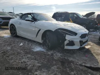 2020 BMW Z4 sDrive30i with VIN WBAHF3C05LWW81673, listed as a Copart auction lot 42257155 with 42,391 mi miles and Salvage Title. Bid and sale history available at carsss.com. Image 4.