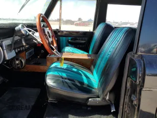 1977 Ford Bronco z VIN U15GLZ00328, wystawiony jako Copart lot #75642474 z przebiegiem Nie podano mil oraz Szkoda całkowita • Salvage title. Historia ofert i sprzedaży dostępna na DreamBid. Obrazek 7.