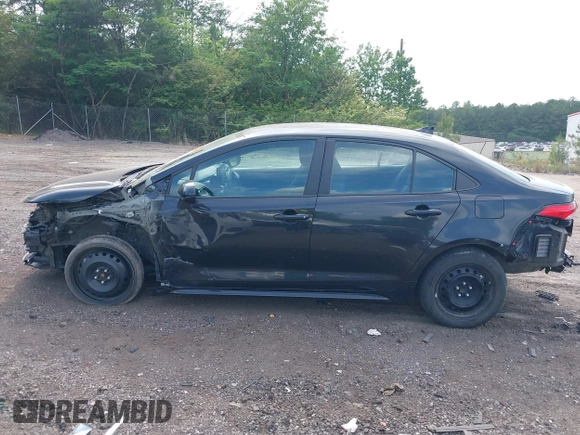 2022 Toyota Corolla LE with VIN 5YFEPMAE1NP358305, listed as a IAAI auction lot 42170738 with 42,644 mi miles and . Bid and sale history available at DreamBid. Image 14.