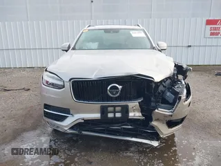 2016 Volvo XC90 T6 Momentum with VIN YV4A22PK7G1078794, listed as a IAAI auction lot 41874698 with 120,256 mi miles. Bid and sale history available at carsss.com. Image 12.