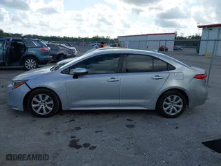 2020 Toyota Corolla LE with VIN JTDEPRAE1LJ112725, listed as a IAAI auction lot 41795210 with 114,439 mi miles. Bid and sale history available at carsss.com. Image 14.
