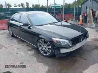 2016 Mercedes-Benz S 550 with VIN WDDUG8CB5GA222424, listed as a IAAI auction lot 40413820 with 125,802 mi miles and . Bid and sale history available at carsss.com. Image 1.
