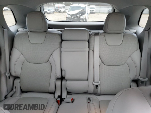 2019 Jeep Cherokee with VIN 1C4PJLJX3KD381640, listed as a Copart auction lot 42463593 with 28,310 mi miles and . Bid and sale history available at DreamBid. Image 10.