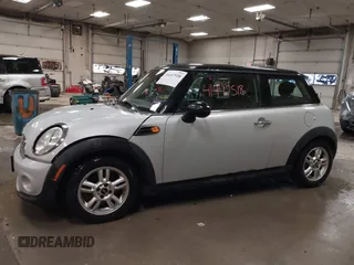 2013 MINI Hardtop with VIN WMWSU3C51DT374317, listed as a IAAI auction lot 41447518 with 142,943 mi miles and . Bid and sale history available at DreamBid. Image 15.