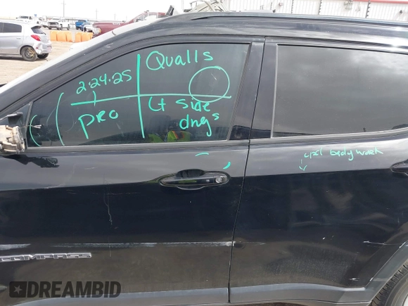 2018 Jeep Compass Sport with VIN 3C4NJCAB9JT339316, listed as a IAAI auction lot 41710918 with 130,344 mi miles. Bid and sale history available at carsss.com. Image 14.