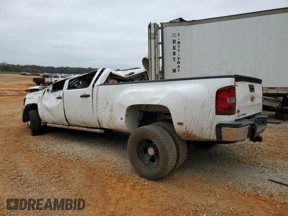 2008 Chevrolet Silverado 3500HD DRW LT w/1LT with VIN 1GCJC33658F159506, listed as a Copart auction lot 78414654 with 311,920 mi miles and Non Repairable. Bid and sale history available at carsss.com. Image 2.