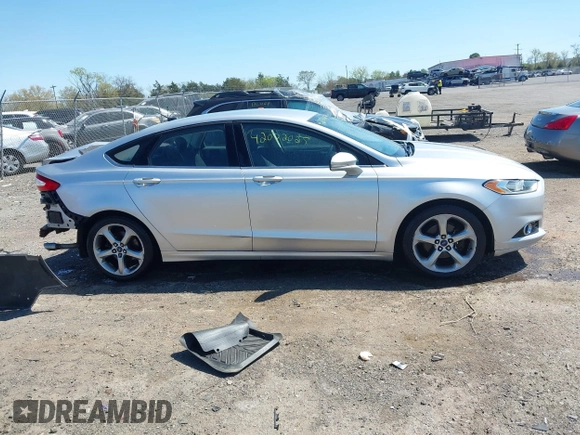 2014 Ford Fusion SE with VIN 1FA6P0H75E5397714, listed as a IAAI auction lot 42072025 with 145,664 mi miles. Bid and sale history available at carsss.com. Image 14.