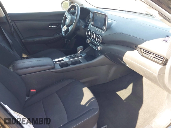 2022 Nissan Sentra SV with VIN 3N1AB8CV2NY241594, listed as a IAAI auction lot 41993360 with 54,857 mi miles and . Bid and sale history available at DreamBid. Image 5.