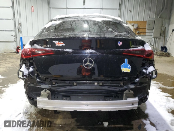 2024 Mercedes-Benz GLC with VIN W1NKJ4HB3RF123698, listed as a Copart auction lot 43623185 with 0 mi miles and Salvage Title. Bid and sale history available at carsss.com. Image 6.